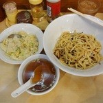 麺 源屋 - 上海ネギ香油麺と半レタスチャーハンセット（680円）