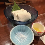 鼎 - 京都のお豆腐をオリーブオイルと塩で