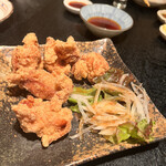 居酒屋　上半 - 鶏の唐揚げ580円