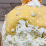 かき氷店 小桃 - ホワイトチョコシロップもたっぷり