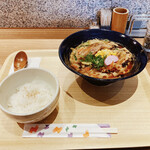 Kitchen Daruma - 　　　白ご飯と
