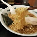 日高屋 - 麺リフト