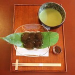 茶寮 宝泉 - わらび餅(1,400円)
                                抹茶(700円)