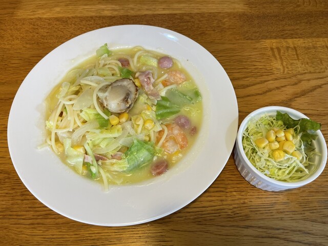 ダイニングカフェ クローバー - 酒田（ダイニングバー）の写真