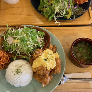 路地裏カフェ_0