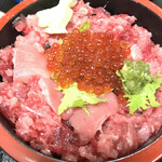 蛯寿し - マグロ中落ち·イクラ丼