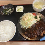 つる園 - 味噌カツ定食（1,300円）