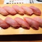 Sushi Uogashi Nihonichi - 大トロ