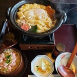 Kagonoya - 鍋焼うどんとカニ蒸籠