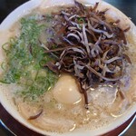 博多チャーシューメン半熟煮玉子入り