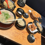 豚旨 うま屋 ラーメン - 