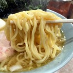 横濱ラーメン あさが家 - 酒井の杉麵は普通茹ででモッチモチです。