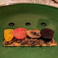Le Salon de Legumes - アミューズ　ピザラディエール