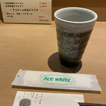 鮨やしろ - お茶、お手ふき、おてもと