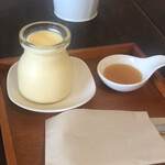カフェ ハチ - プリン300円♡優しいお味