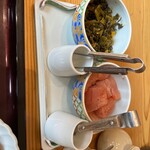 Hakata Motsunabe Yamaya - 食べ放題の明太子と高菜