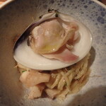 裕の輪 - パスタ　九十九里浜の蛤　九条葱の根　帆立　水烏賊