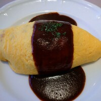 厳選洋食さくらい - オムライス（デミグラスソース）①