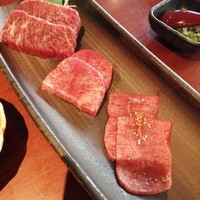蕃 YORONIKU - 