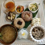 オウチカフェ - 料理写真:玄米菜食おかずびより1,250円