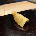 鮨 三心 - 独特な卵で締め