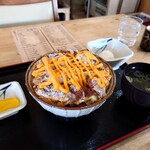 とんげん - ★チーズカツ丼 1,150円(税込)、具大盛 400円(税込)、タマご半熟で注文✨