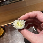 鮨 三心 - 甘みもあります