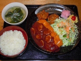 餃子工房 ちびすけ - 『大人気ランチ』和風デミソースチキンカツ定食★ランチは大盛無料おかわり自由おまけに1ドリンク付です。20種類!