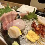 すし酒場 魚あるき - 「刺盛3人前（税込￥3,300）」