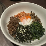 佐賀牛焼肉と馬肉 吉右衛門 - 