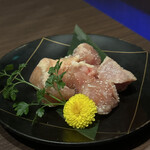 佐賀牛焼肉と馬肉 吉右衛門 - 