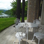 ル・トリアノン - 【ル・トリアノン】のテラス席『ソラノシタ』は天候によっては利用不可。（雨天は店内）