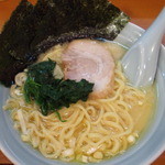 新吉家 - ラーメン