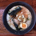 Raumen Shinka - 《揚げにんにくらうめん》 香ばしいニンニクがクセになります！