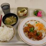 ボンルパ - 週替わりA 油淋鶏定食 (税込)550円 (2023.02.15)