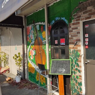 ジャズライブバー コンストラクション_1