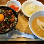 Yakitoriya Sumire - ごちゃ丼ミニラーメンセット(税込1,030円)