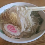 ラーメン 雅 - 不揃いな手打ち麺♪