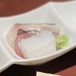 酒肴場 屯 - 海鮮丼のお刺身
