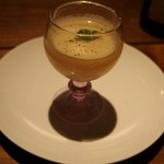 ワインちゃん 瓦・町・路・地 - オマールとコンソメとジャガイモのスープ