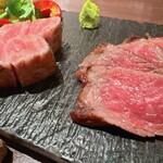 Nikubaru Shoutaian - ■赤身・霜降ステーキ2種食べ比べ　¥2,640