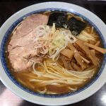 中華そば べんてん - 塩ラーメン（中盛）1,050円