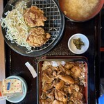 とり弁鶏 - ①とり重・唐揚げ定食920円(税込)