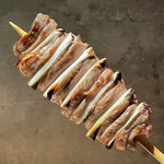 炭焼 おかげさん - 鳥四羽分強のえんがわです