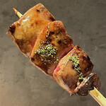 炭焼 おかげさん - 本物の白肝は焼いても白いですからね！笑笑