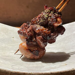 炭焼 おかげさん - 一口で頂くと絵も言われぬ口福と余韻が押し寄せます！