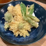 Usagiya - 山菜天ぷら