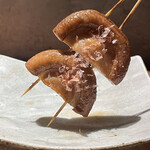 炭焼 おかげさん - 焼いても全く萎縮せずジューシー！