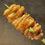 炭焼 おかげさん - 手羽先の皮じゃ無く其の先の皮で五羽分は有ると思います！凄い手間