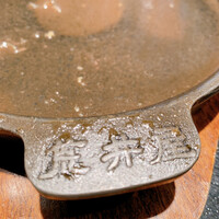 荒井屋 万國橋店 - 歴史とプライドを感じる鍋